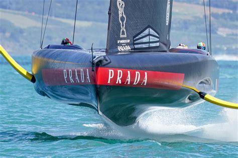 prada cup race 10|Back.